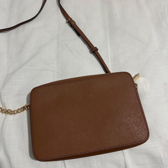 MICHAEL Michael Kors Jet Set Leather Crossbody Bag in Color Luggage - Picture 5 of 8